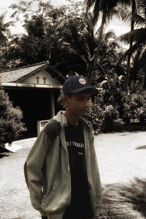 Rayhan Adny