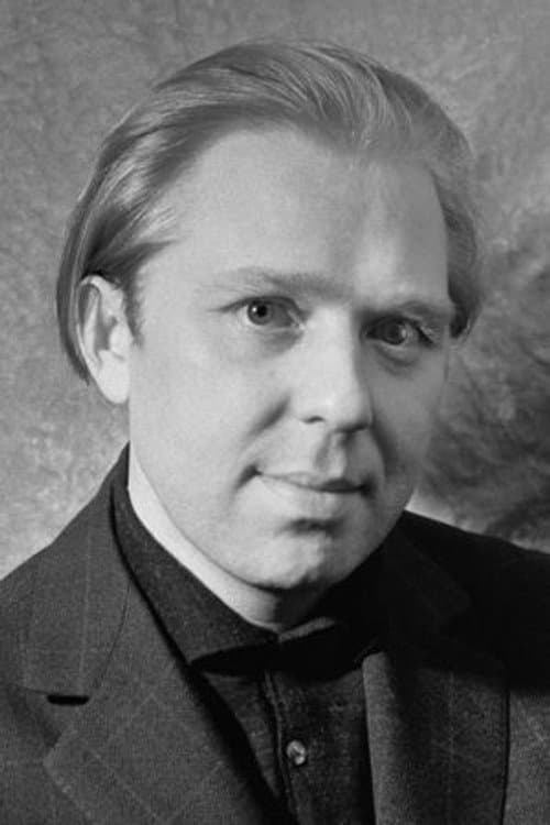 Oleg Popov